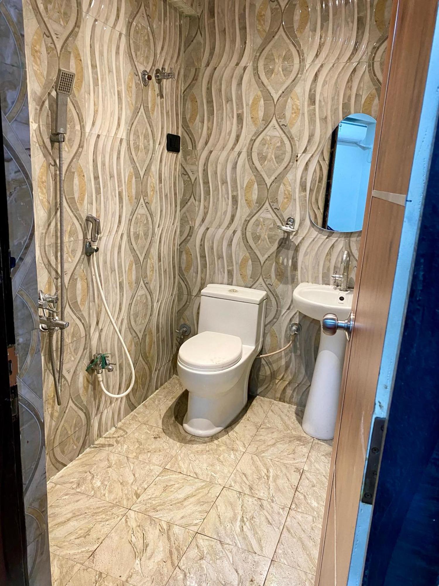 Ocean'S Edge Apartment Visakhapatnam Ngoại thất bức ảnh